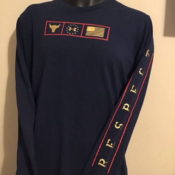 🔥🔥NEW CONDITION, SIZE MEDIUM, UNDER AROMUR,  GORGEOUS SHIRT - Picture 2 of 3